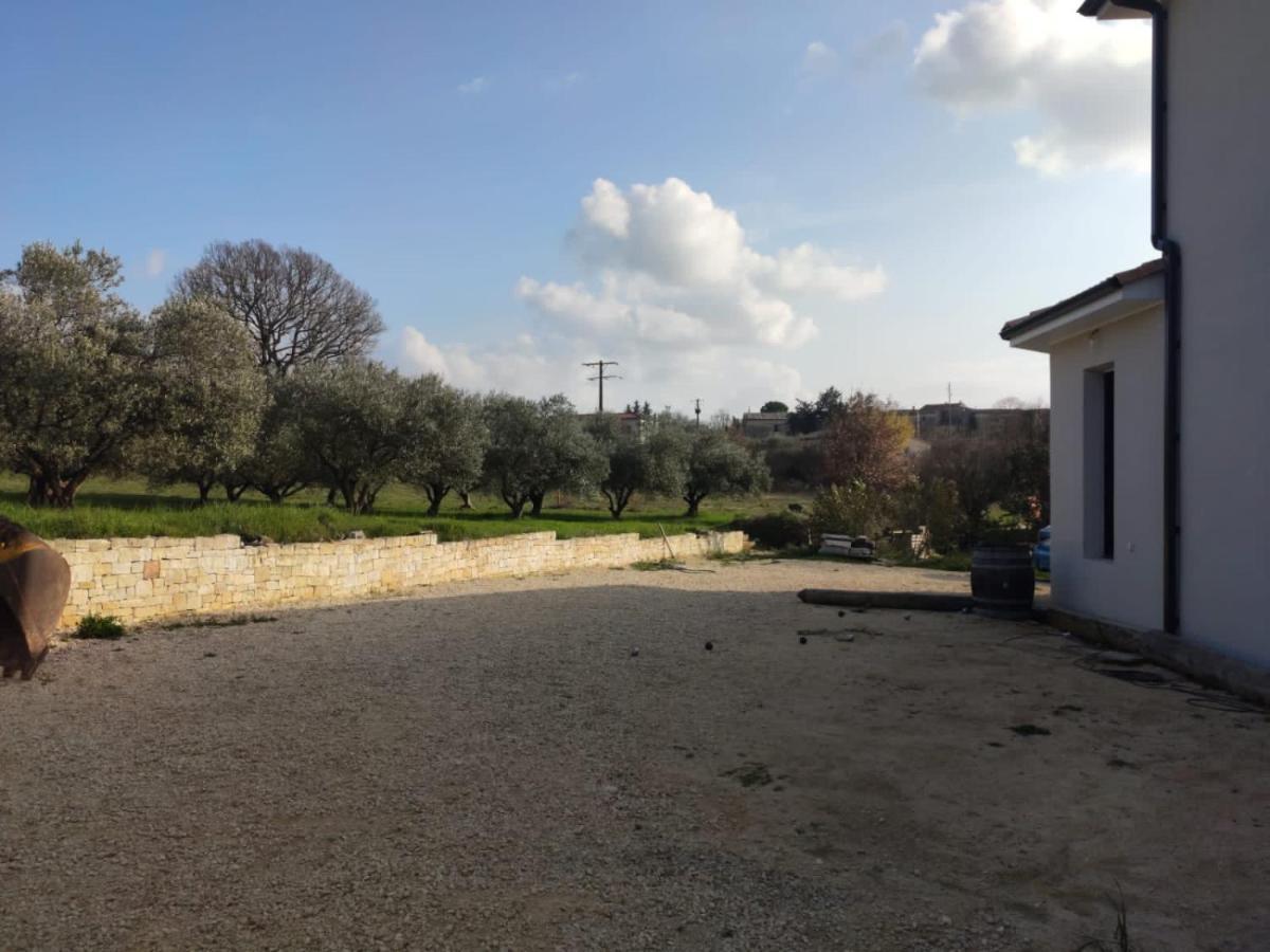 Saint-Privat-de-Champclos Maison Contemporaine מראה חיצוני תמונה